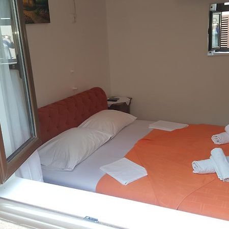 Guest House Ivo Jovanovic Sveti Stefan Eksteriør bilde